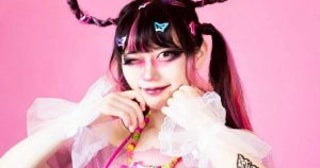 「ウサギの糞を食べさせられた」いじめと宗教家庭に苦しめられた女性が、母になって起きた心境の変化