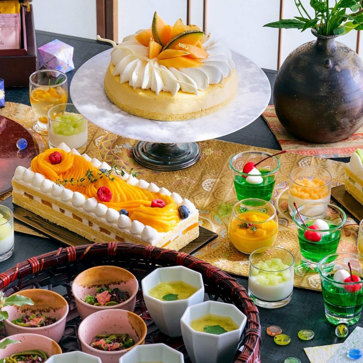 ヒルトン東京お台場で、夏のフルーツと和の食材を楽しむ「和×メロン＆マンゴー デザートビュッフェ」