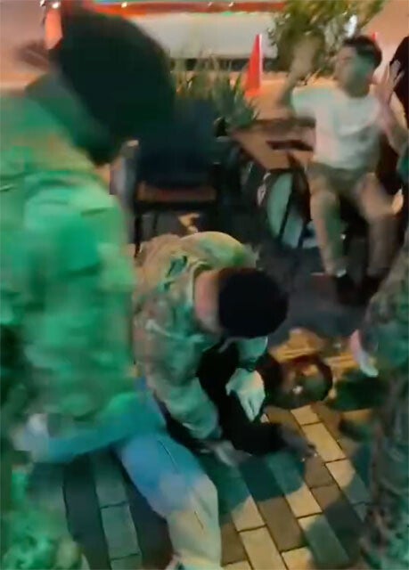 再び占領下に戻ったよう...。米軍憲兵が「基地外で民間人を拘束」の衝撃