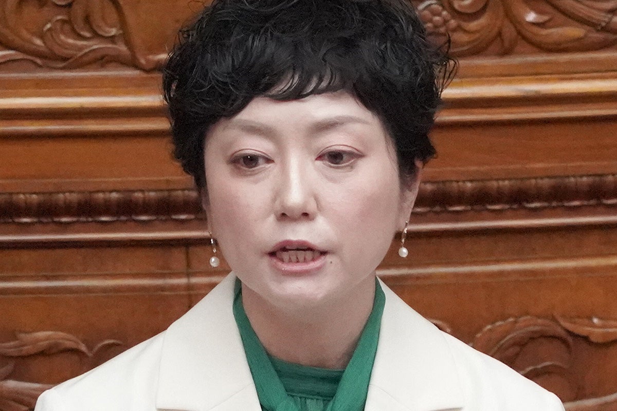 《鋭い目つきで》小泉進次郎防衛相れいわ・奥田氏の「人殺しの武器」発言に怒りあらわ…「不適切発言」3発の質疑で他の閣僚も苦言