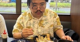 牛丼屋で爆食い後に仮眠…“元アルコール依存症”30代男性の命を削った働き方「酒よりマシと自分に言い聞かせている」