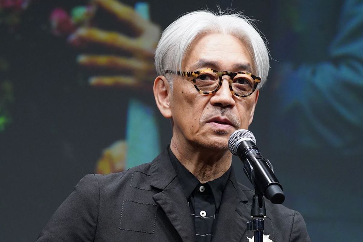 《逝去から3年》坂本龍一さん愛娘・美雨が『国宝』の主人公・喜久雄に重ねた「父の姿」
