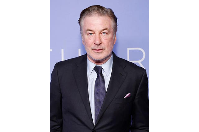 アレック・ボールドウィン、引退宣言を撤回新作アクションスリラーに出演