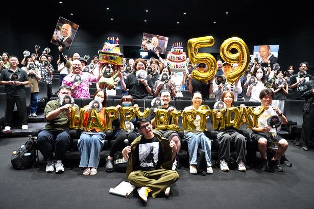 熱烈ファンのステイサム兄貴への愛が爆発！『シェルター』試写イベントでジェイソン・ステイサム誕生日記念「第一回ステイサム・アカデミー賞」を“勝手に”開催