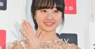 本田望結、ヒロイン務めるドラマのオフショットに「無敵」「キャンプコーデ似合うね」