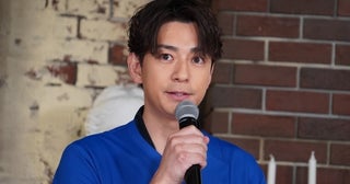 三浦翔平&ひょうろく、制服もポーズも決まっている仲良し2ショットに「わたしも仲間にいれて」の声＜天久鷹央の推理カルテ＞