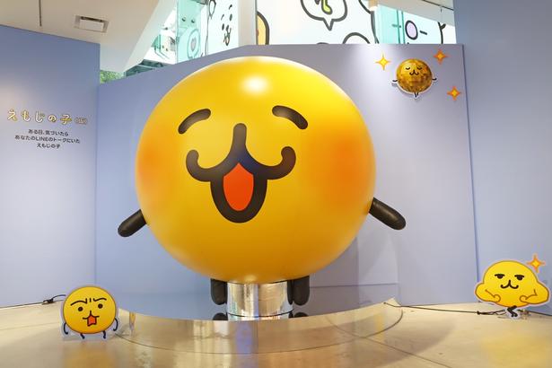 LINE絵文字でおなじみ「えもじの子(仮)」初のポップアップストアに潜入！グッズからカプセルトイまでかわいすぎる店内をレポート
