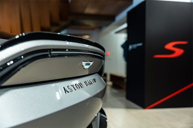 「S」という一文字の矜持｜アストンマーティンの「S」、3モデルを日本導入