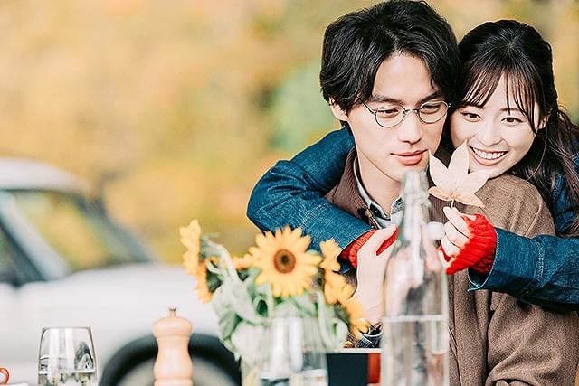 「楓」あらすじ・概要・評論まとめ～スピッツの宇宙（名曲）を映画的に再構築した“世界”が深い余韻を残す～【おすすめの注目映画】