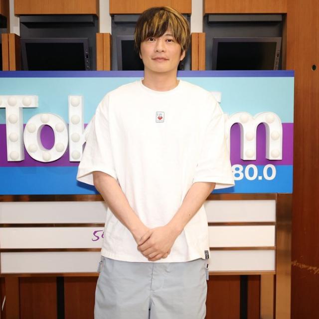 田中圭「絶妙にダサいところを狙って…」鈴木おさむ書き下ろしの舞台で“金メッシュ”にした理由とは？