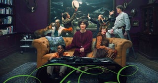 過去の後悔を互いのせいに…地下シェルターで暮らす富裕層家族の日常が崩れはじめる「THE END」本編映像