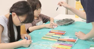 ＜1日500円＞「子どもがいるし芸術鑑賞は無理」と諦めなくていい！「文化体験型託児サービス」とは