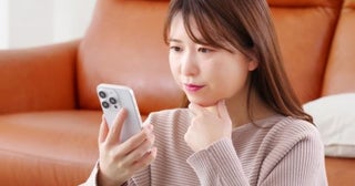 婚姻者のうち「婚活サービス」で結婚したのは全体の「3割」を超えるって本当？ 「運命の出会い」を待つのは時代遅れなのでしょうか……？