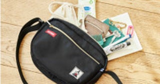 ローソン“ムーミンの軽量ショルダーバッグ”が再登場！10ポケット付きで収納力抜群