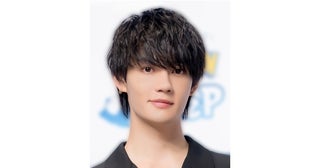 佐野勇斗、番組オリジナルキャラのぬいぐるみとのソロショットに「かわい子ちゃんが2人」の声＜君の好きは無敵＞