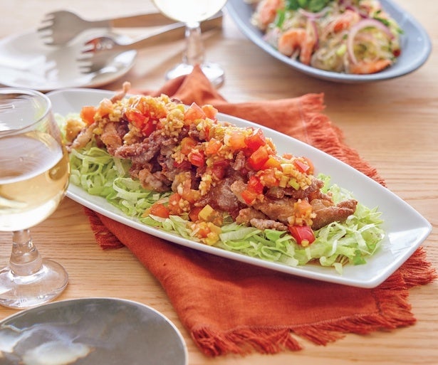 甘酸っぱいトマト＆香味野菜で箸が止まらなくなる！「カリカリ豚のねぎトマトだれ 」