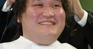 元横綱・照ノ富士が堂々引退！白鵬はじめ、各界の著名人が駆け付けた断髪式の様子を現地レポート