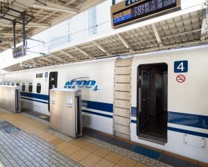 「開けろよ。ふざけるな」と絶叫、駅員に掴みかかろうとして…「新幹線に乗り遅れた」50代男性の末路――年末年始ベスト