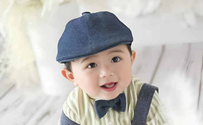 海外でも通用する「グローバルネーム」が人気★短くシンプルな名前がトレンド！男の子に人気の名前は？