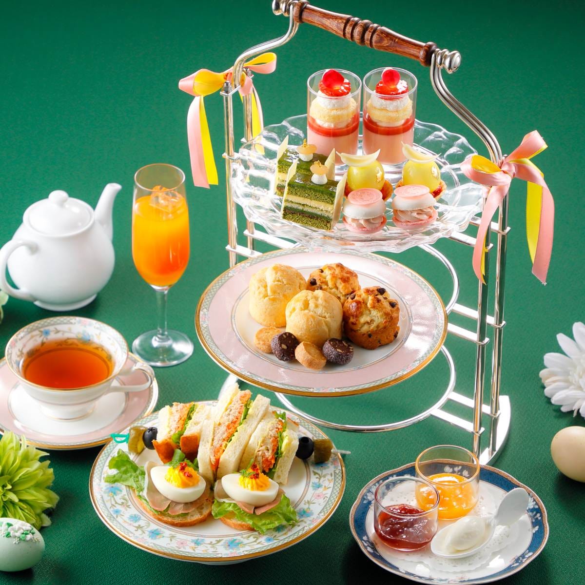 名古屋東急ホテルから「イースター」がテーマのアフタヌーンティーが登場。本場の伝統料理「デビルドエッグ」やいちごスイーツも