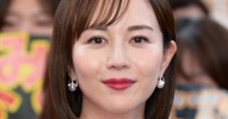 比嘉愛未、「愛くるしくてたまらん」“超人気女優”とひさびさ再会に反響