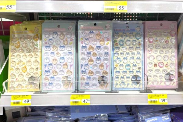 香港で止まらない「ちいかわ」人気日本で品薄の”ドロップシール”を探してみた【レポート】
