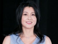藤原紀香54歳、ショーパンで美スタイル全開「脚が細くて長くて綺麗」「素敵」「若々しい」とネット衝撃
