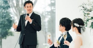 結婚式で「友人代表スピーチ」をしたのに、お礼が「スタバの700円のチケット」だけでビックリ！ 自分の結婚式では“友人に1万円”渡しましたし、お金のためでなくとも非常識ですよね？