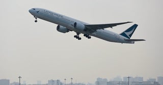 キャセイパシフィック航空、マスターカード利用で最大15,000円オフ