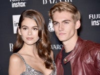 カイア・ガーバーの兄プレスリー・ガーバーさん、27歳で急逝両親の親友ジョージ・クルーニーが駆け付ける