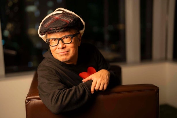 「若さはない。でも工夫ができる」大江千里さんがNYで向き合った老いと孤独、そして愛犬との別れ