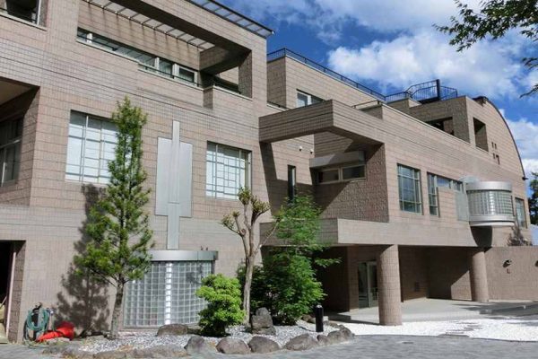 リブマックスリゾート八ヶ岳高原、3月13日リニューアルオープン
