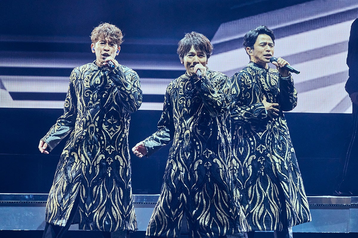 「ありがたすぎて涙が」少年隊、光GENJI、SMAP、TOKIO…センパイ衣装＆楽曲を大熱唱した50代のトニセンにファン歓喜