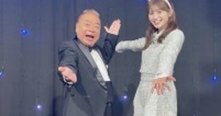 「イッテQ！」新メンバー候補生美女、出川哲朗と2ショット美脚スラリなミニスカ姿がかわいすぎる