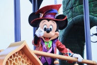 東京ディズニーリゾートのハロウィーン開幕！人気パレード無事完走しゲスト安堵「おめでとう」