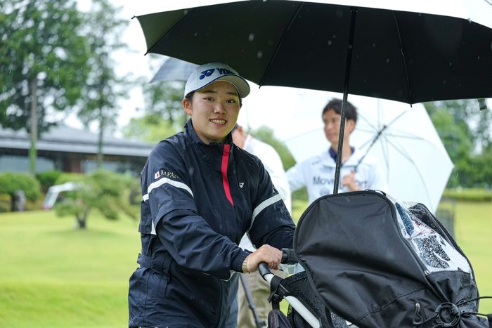 チーム日本は5打差3位に後退岩永杏奈は3日連続の60台で個人戦首位/トヨタジュニア女子