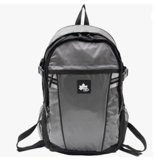 軽くてラクラクだから、ちょっとそこまでものときも気軽に使える【ロゴスパーク】デイパックをAmazonで発見‼