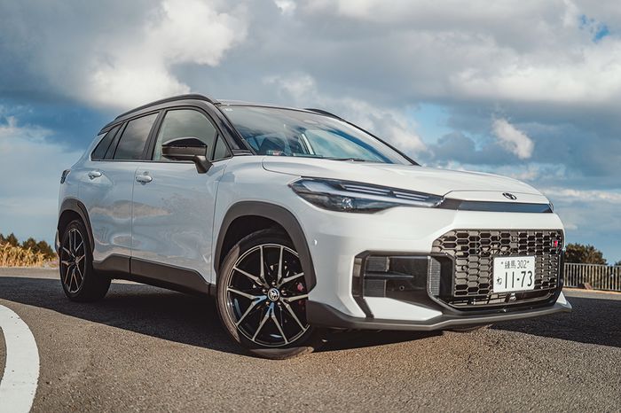 街中カローラクロスで溢れるほどの人気！ 乗ってみて分かったスポーツライン「GR」の別物感