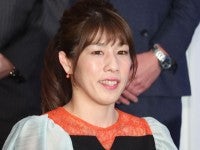 吉田沙保里、母の70歳を祝福→ネット驚き「50歳の間違いでは!?」「お若い!!そしてお美しい」