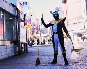 渋谷でゴミ拾いを続ける29歳の正体とは？発達障害、うつ病、婚約破棄の過去も…「ゴミ箱を増やしたくない」行政の思惑にも言及