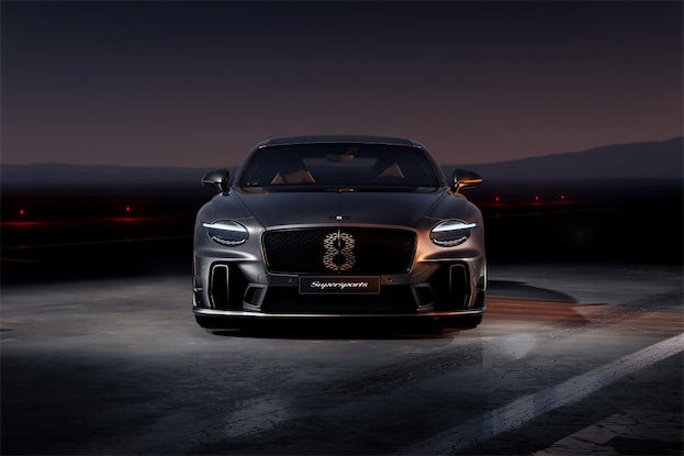 「かつてないほど、ドライバー重視」重量2トン未満のベントレー・コンチネンタルGTが誕生