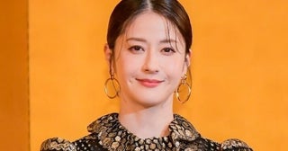 松本若菜&佐野勇斗、自然な笑顔が素敵な仲良し2ショットに「美男美女」「チャーミング」の声＜君の好きは無敵＞