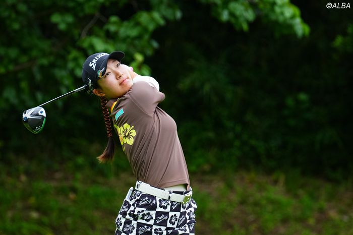 ＜速報＞日本女子アマ覇者・長澤愛羅が首位でホールアウト史上9人目のアマチュアVへ好位置