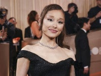 アリアナ・グランデ、ツアー後に活動休止へ新曲「petal」MVには賛否