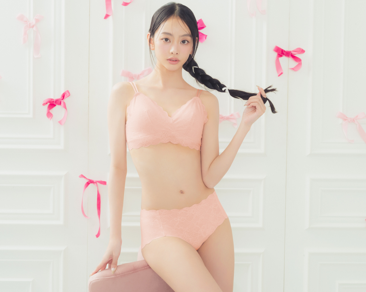 「サニタリー＝可愛くない」はもう古い！グンゼの新作は“総レース”でムレない・響かない。ブルーdayを可愛く乗り切る