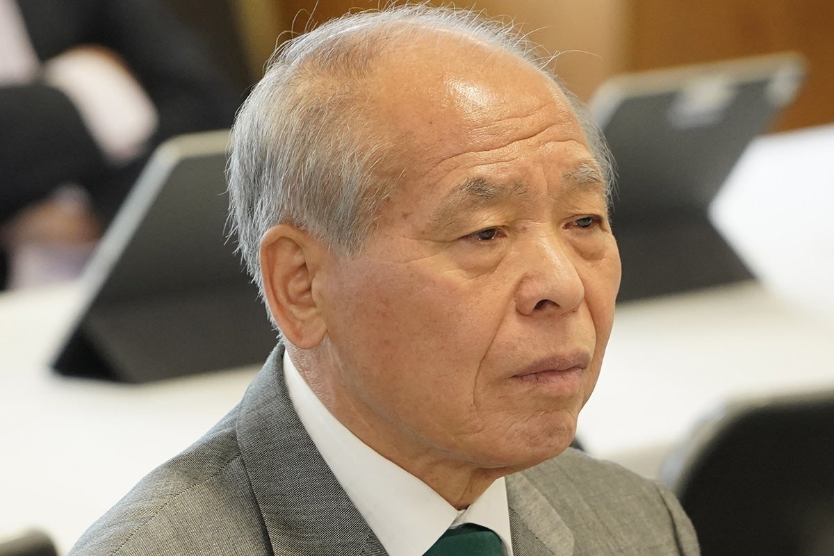 「“検察ナメんな”など偉そうに言える立場じゃない！」鈴木宗男氏は法相の答弁にブチギレ怒号連発…元特捜検事が捜査対象女性と“性的関係”疑惑が波紋