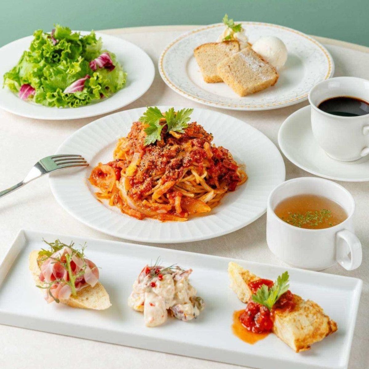 銀座でゆっくり過ごせる！3,000円台で楽しむ食後のカフェ付きランチ3選