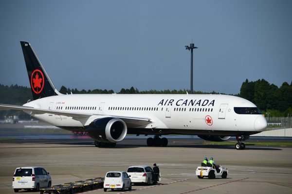 エア・カナダ、キューバ路線を運休航空燃料不足で