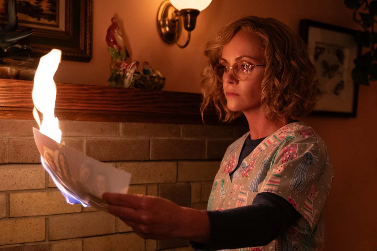 『イエロージャケッツ』シーズン3、配信開始！新たなる犠牲者が続出…生き残るのは!?