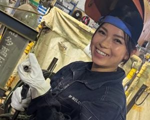 高校を中退、極貧生活から21歳で独立した女性溶接工。「本当に嫌いだった」父を従業員として雇ったワケ